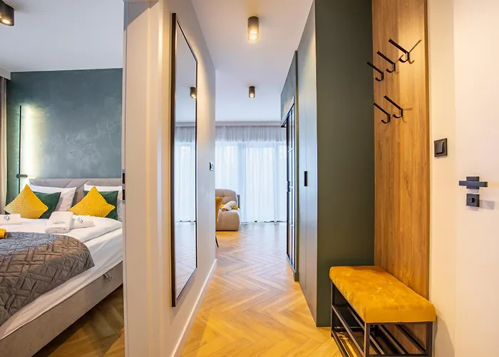 Obroncow Pokoju 11 דירה שצ'קלארסקה פוראובה