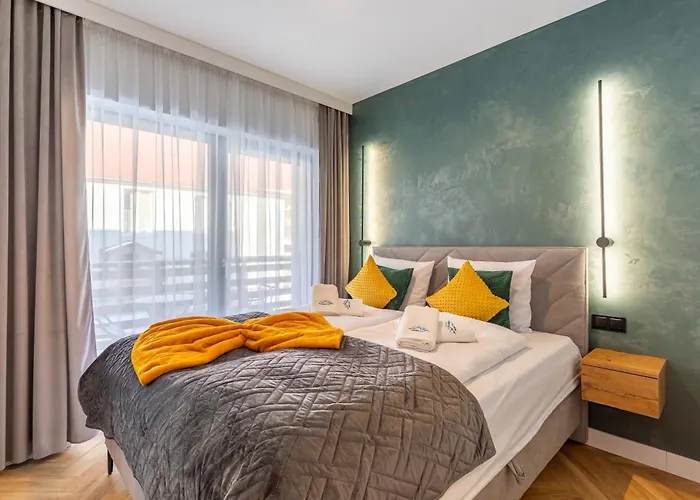 דירה Obroncow Pokoju 11