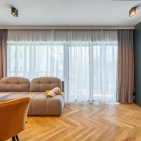 Apartament 11 Obroncow Pokoju 10 A *